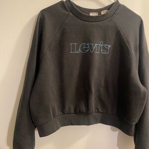 Levi’s cropped crew neck sz L